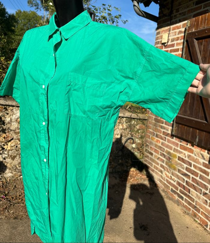 👗 Robe chemise oversize verte – Sacré Cœur - photo numéro 2