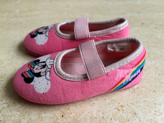 PANTOUFLES "DISNEY-MINNIE" ROSES - POINTURE : 26 - photo numéro 4