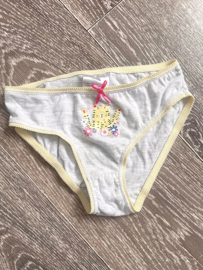Lot de 7 slips en 3 ans (dpam/action) - photo numéro 5