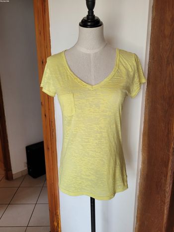 Tee shirt jaune