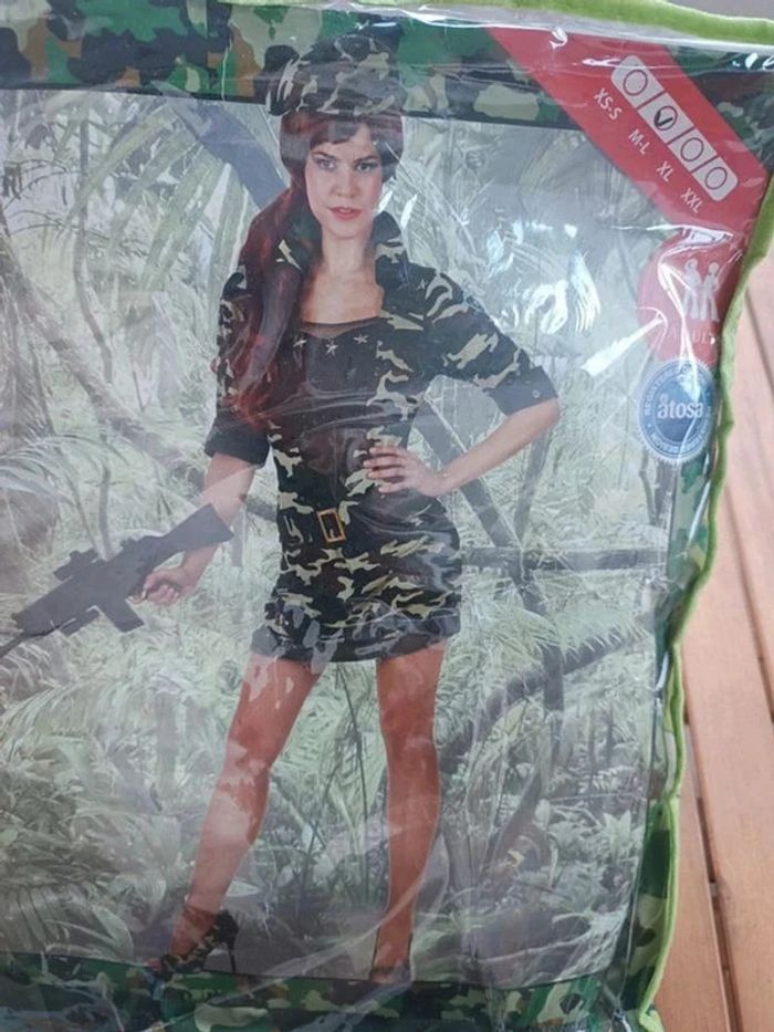 Déguisement femme militaire 3 pièces - photo numéro 2