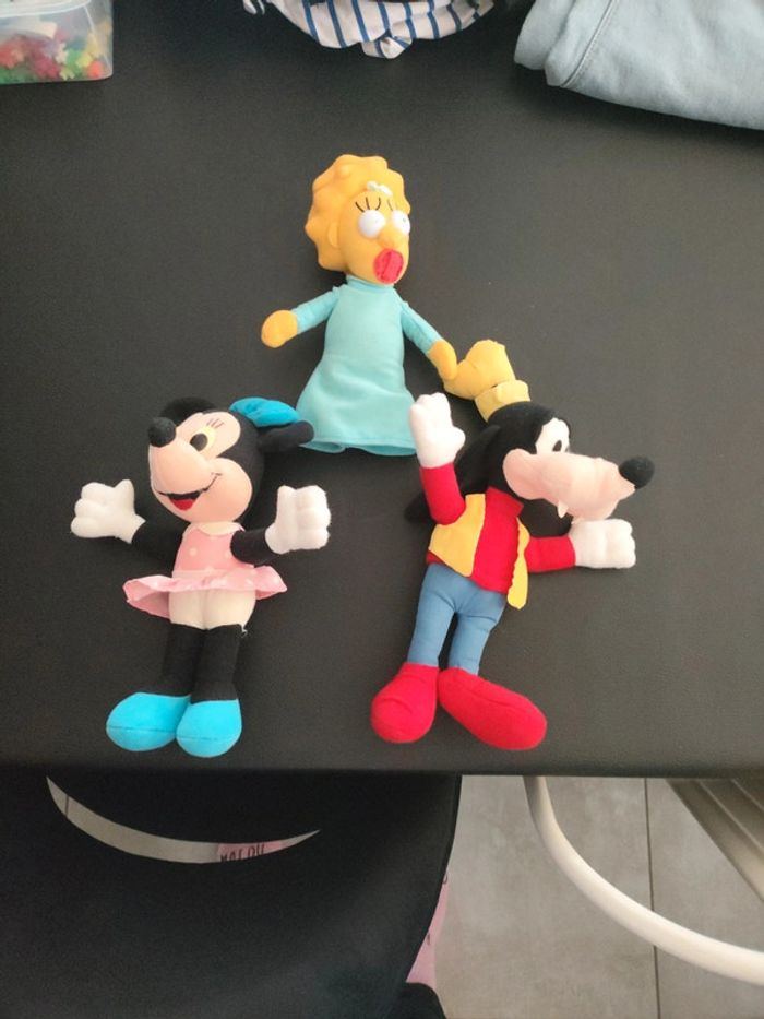 A vendre peluche Disney