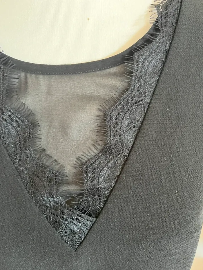Robe noire à dentelle Suncoo - photo numéro 5