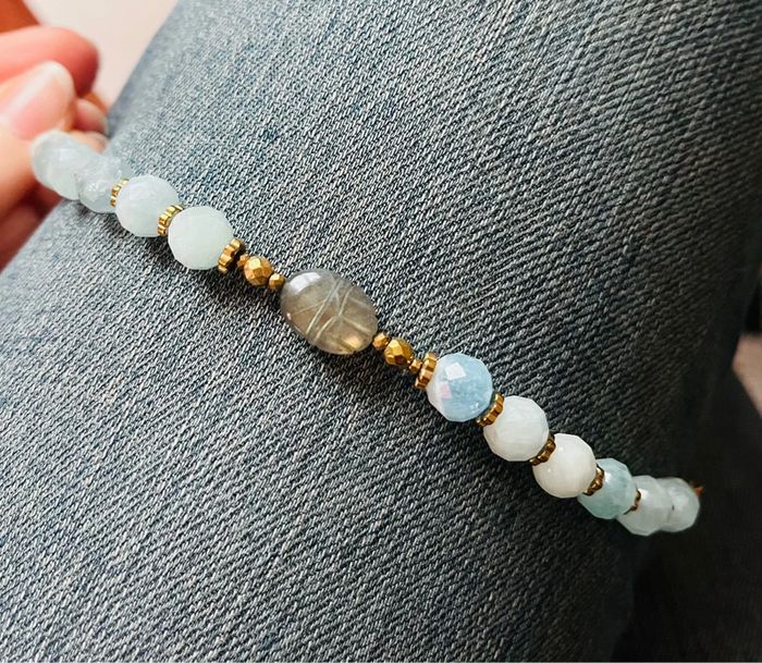 Bracelet amulette scarabée Labradorite et Aigue Marine - photo numéro 3