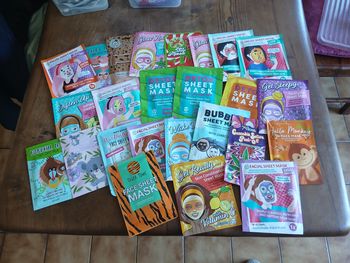 Lot de 25 masques 
