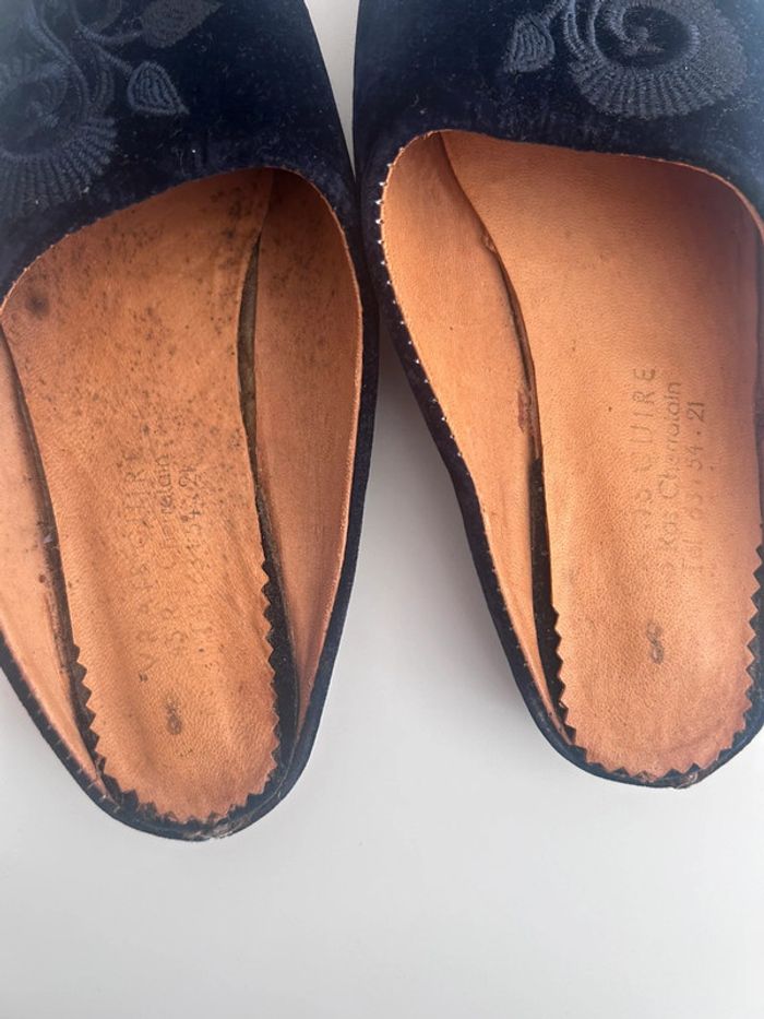 Babouches marocaines bleu marine avec broderie – Taille 37 – Portées - photo numéro 3