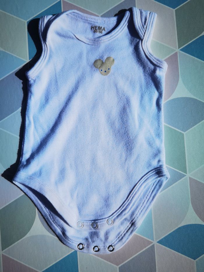 D1078 - body blanc 1 mois - photo numéro 2