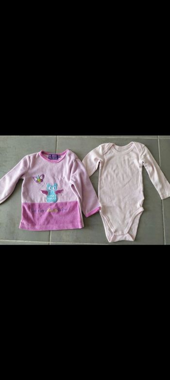 Lot haut de pyjama + bodie 12 mois