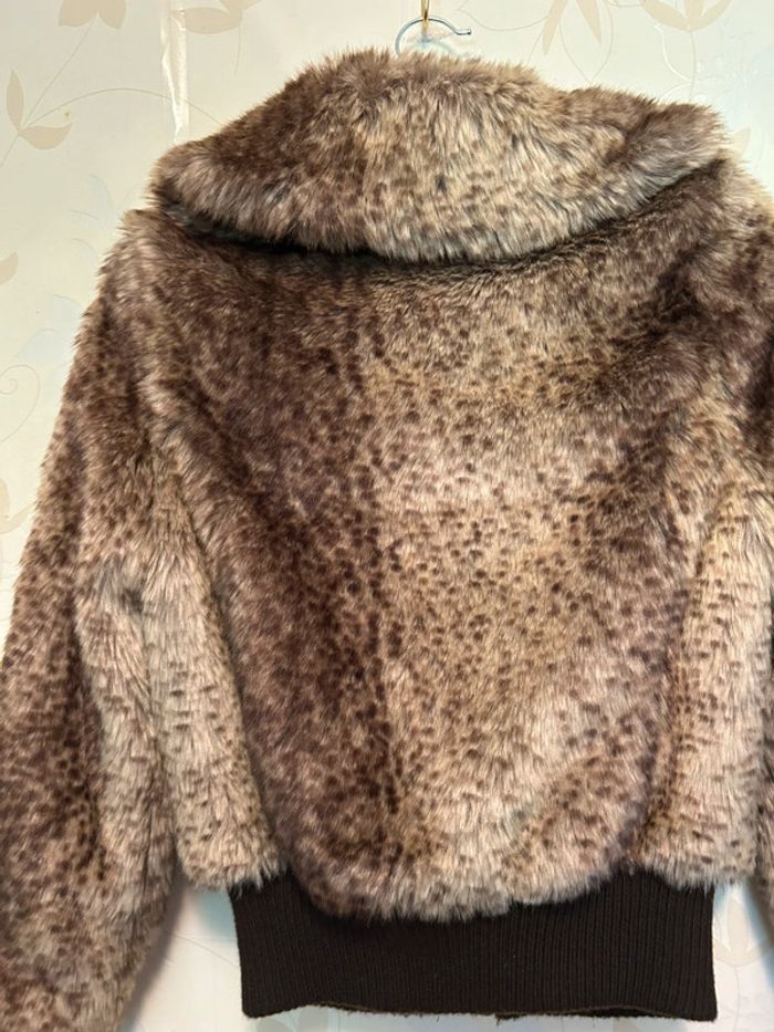 Veste en moumoute • taille S - photo numéro 8