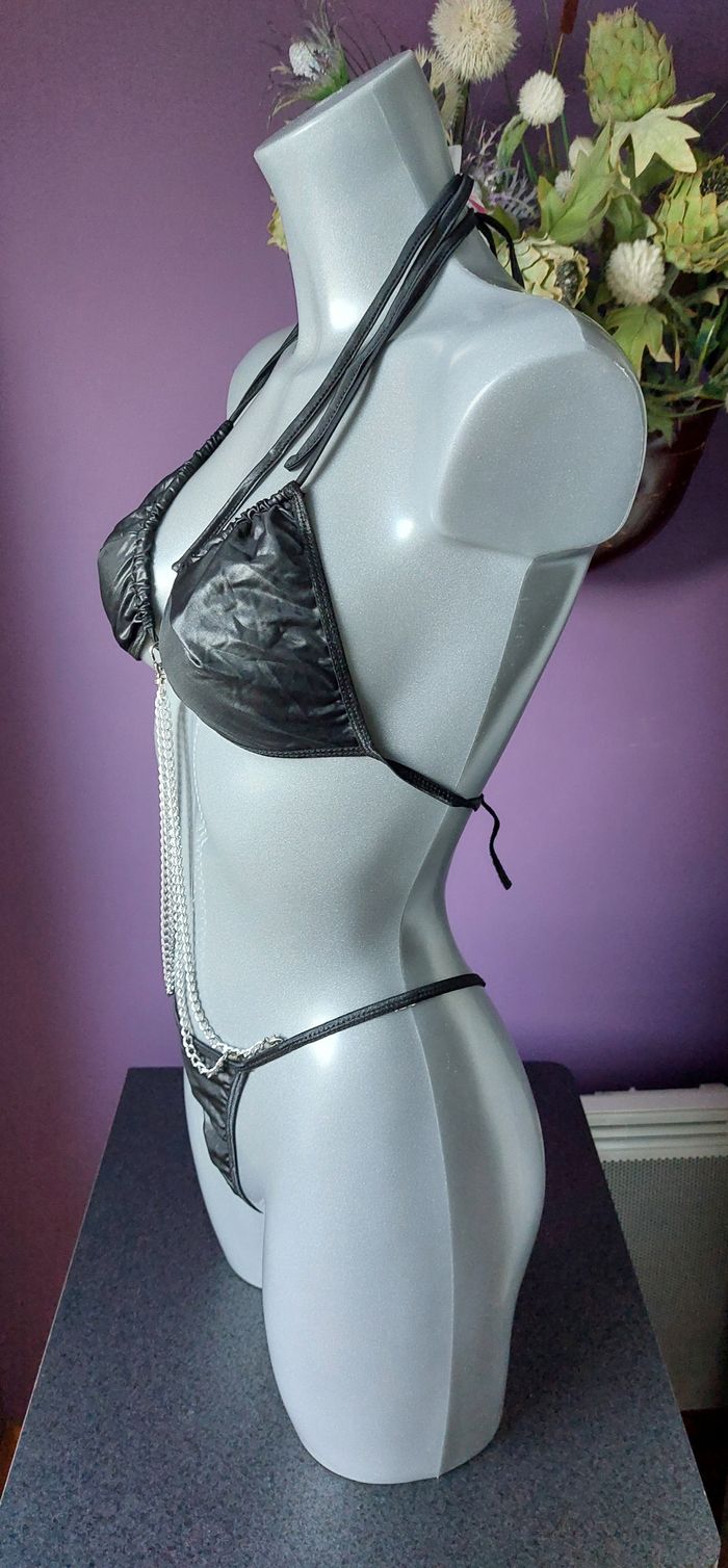 Ensemble deux pièces au look glamour & audacieux / Taille unique - photo numéro 9