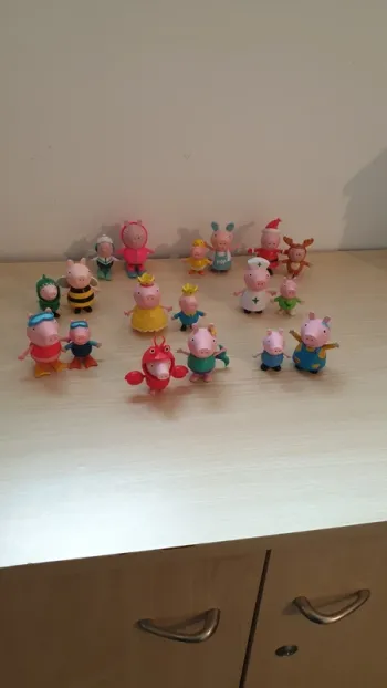 Figurines peppa pig