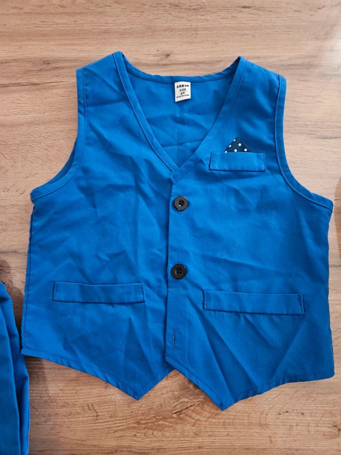 Costume enfant 6 ans shein + son nœud papillon assortie - photo numéro 2