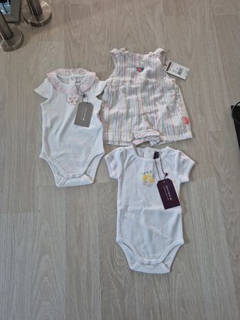 Salopette bodies 6 mois