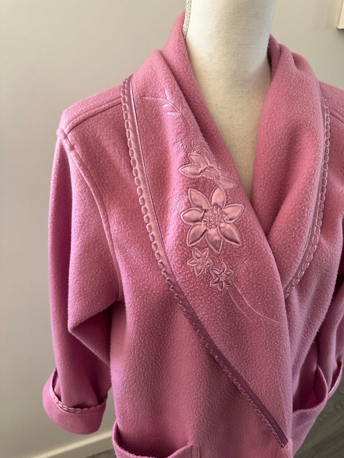 Robe de chambre peignoir polaire fleurs brodées vieux rose Vintage T48 4XL - photo numéro 2