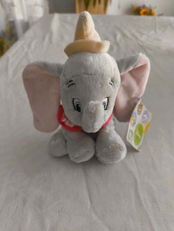 Doudou dumbo ( neuf)