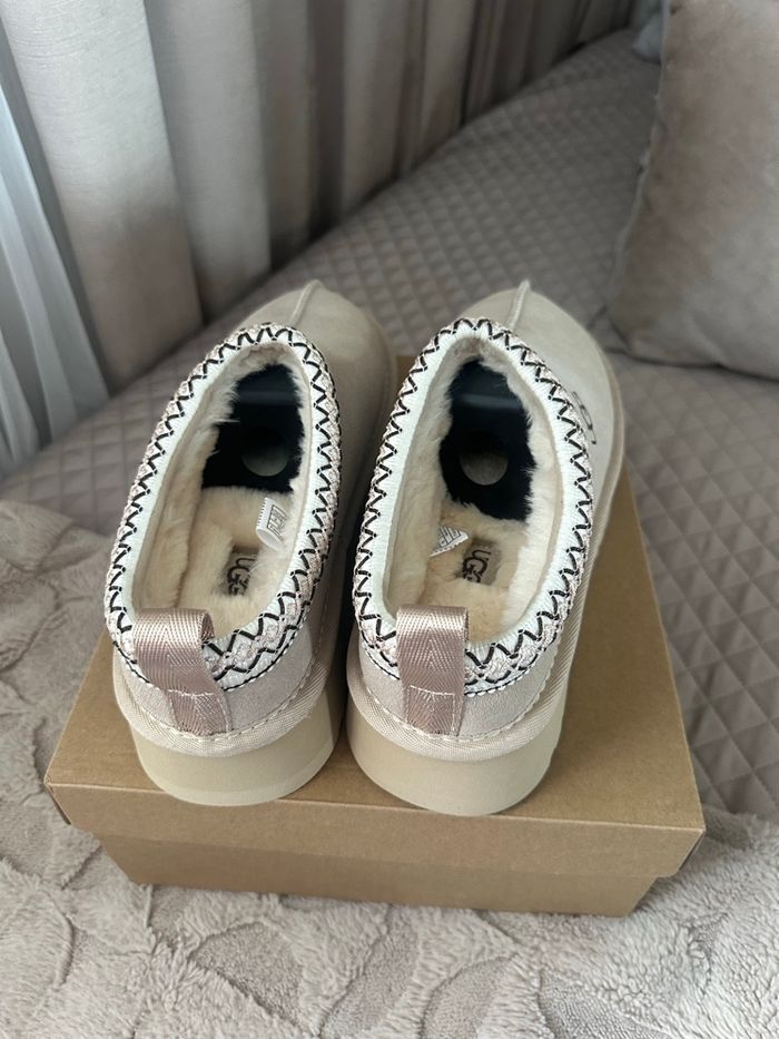 UGG Tazz beige