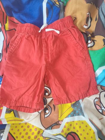 Short 4 ans