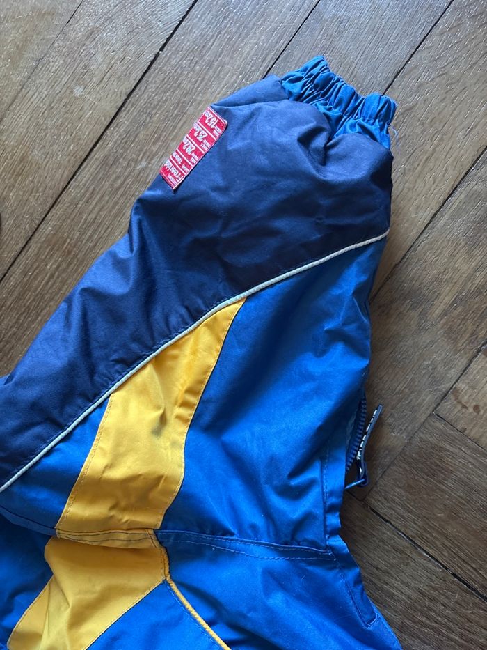 Vends combinaison ski de marque pack ouic 4 ans très bon état - photo numéro 3