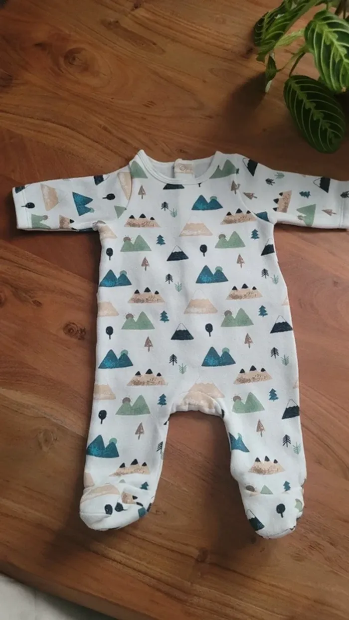 Pyjama garçon 1 mois neuf