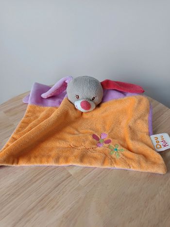 Doudou chien gris , orange et violet dou kidou