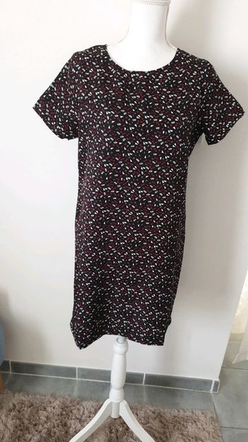 Robe housse blouse taille 40 marque ligne à suivre