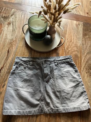 Jupe courte Bizzbee taille 40