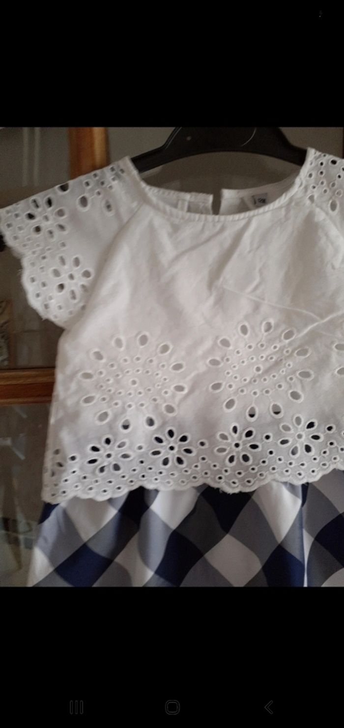 Lot de 5 jolies robes d'été bébé fille 12 mous 5 modeles - photo numéro 2