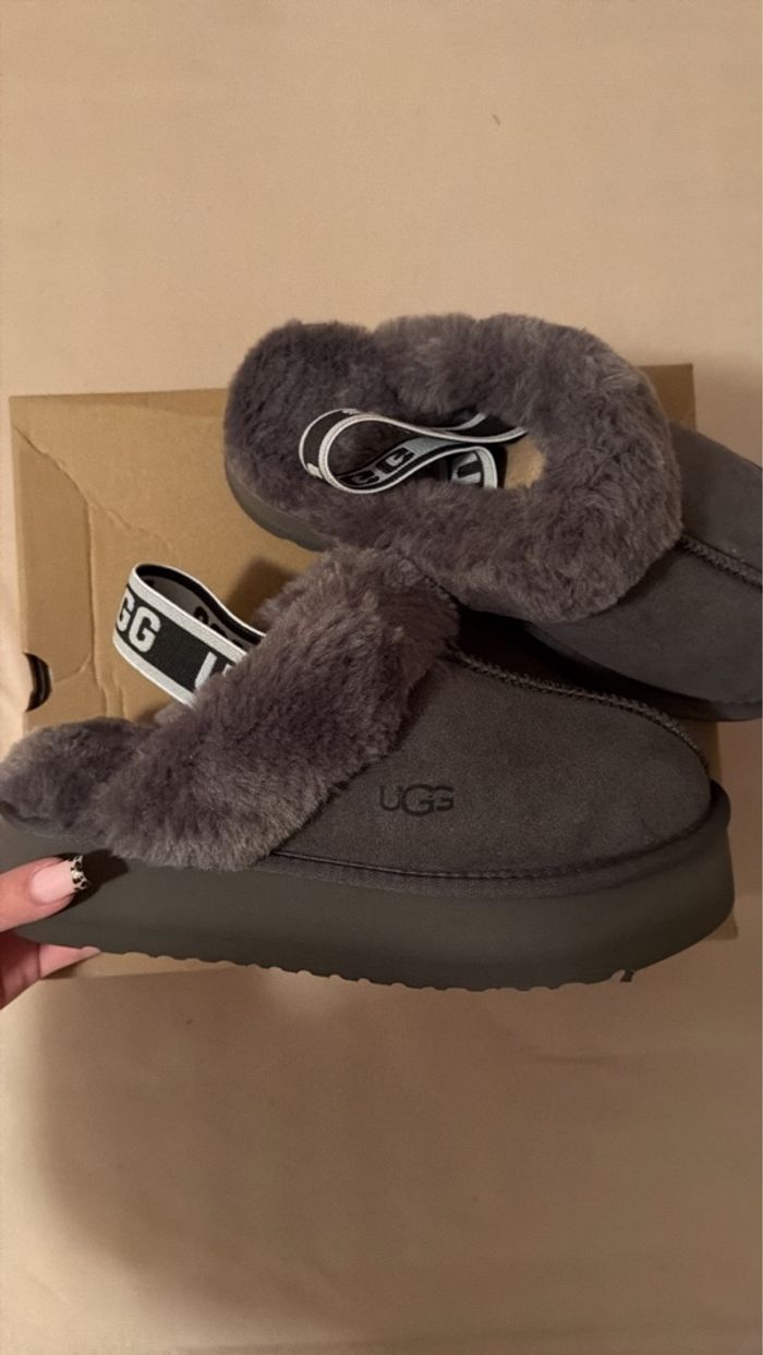 chausson ugg