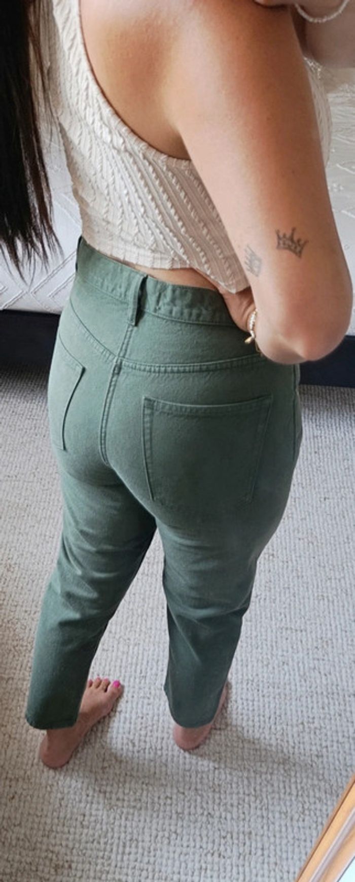 Jean Zara kaki taille haute 40 neuf 4 boutons 100% coton - photo numéro 4