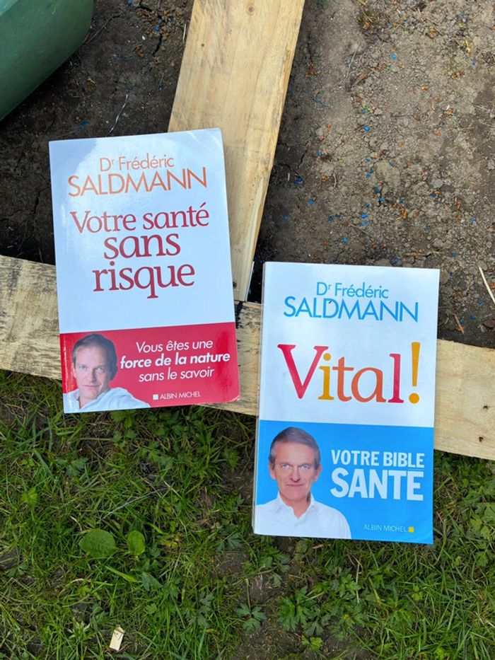 Votre santé sans risques & Vital par Dr Frédéric Saldman.