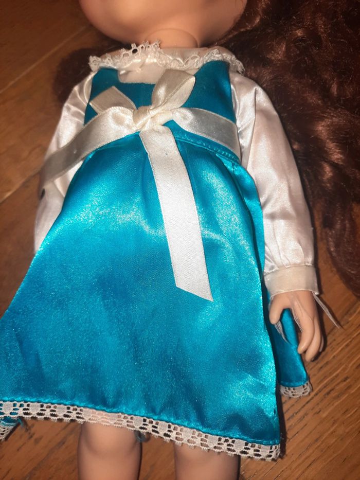 Poupee aminator disney store belle - photo numéro 5