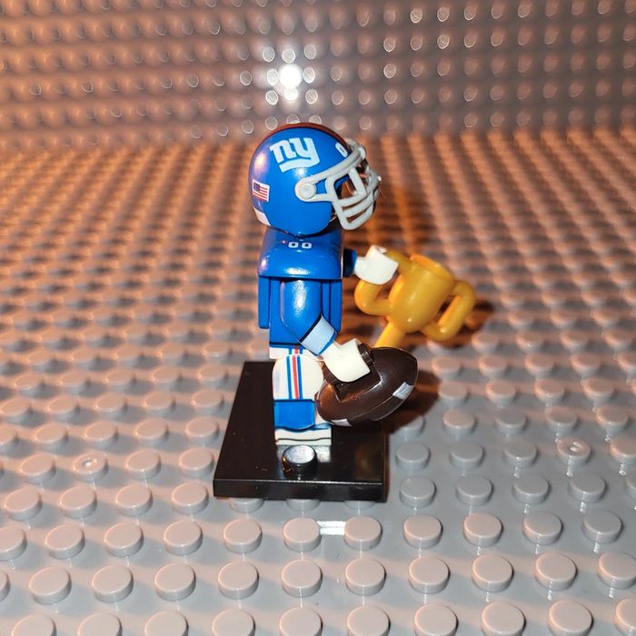 Minifigure / Figurine 🏈 NFL - Football Américain 🏈 Giants de New-York - photo numéro 4