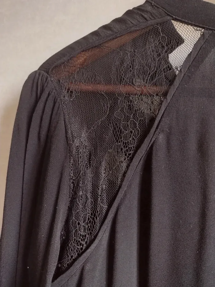 Blouse noire empiècement dentelle Orfeo - photo numéro 9