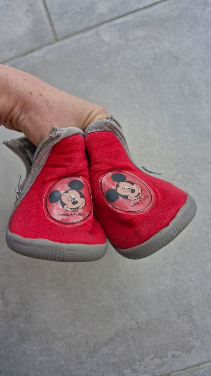 Chaussons botillons rayés Mickey enfant pointure 25 - photo numéro 9