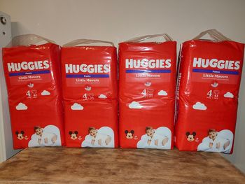 Couches huggies pants