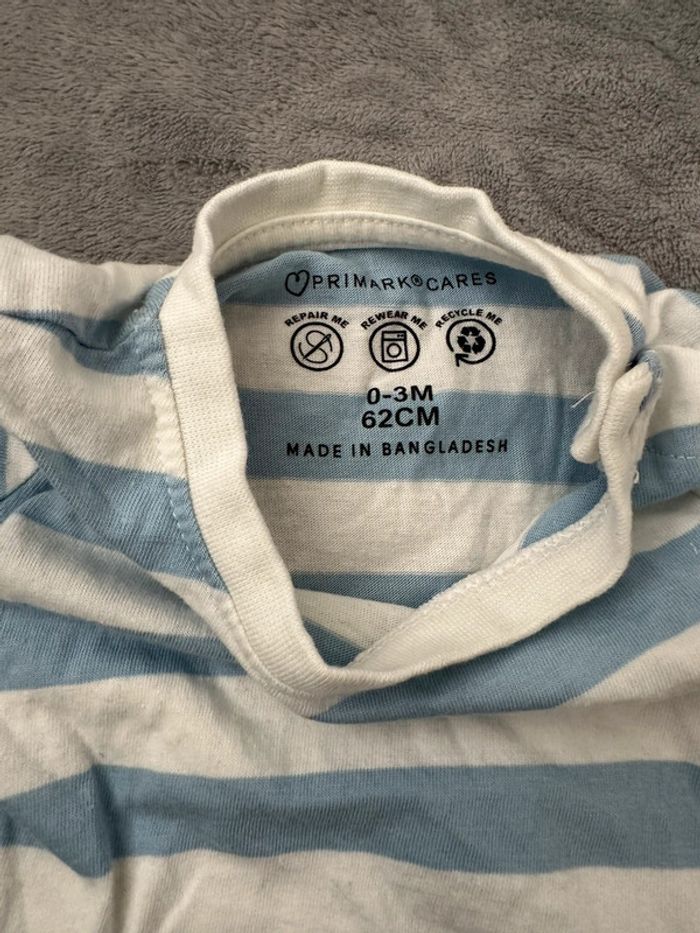 Lot de 2 tea shirt - photo numéro 4