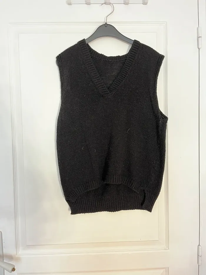 Pull noir