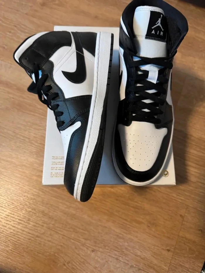 Baskets sneakers montantes Nike air Jordan - photo numéro 8