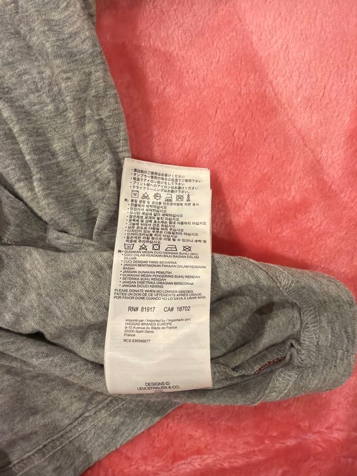 Tee-shirts Levis taille 5 ans - photo numéro 7