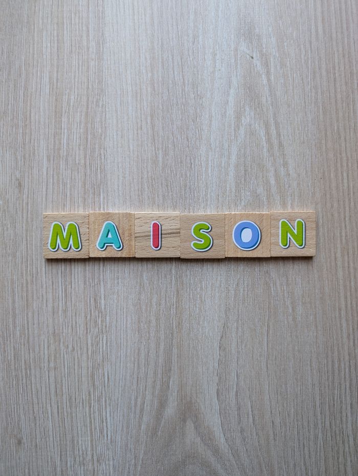 Boîte avec lettres en bois - photo numéro 6