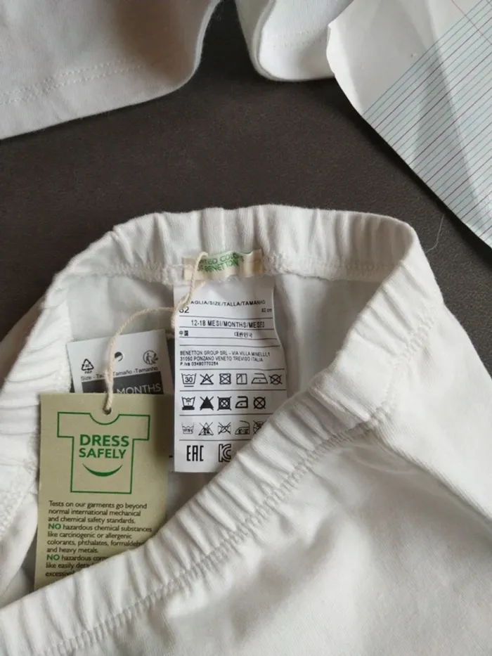 Ensemble Benetton neuf - photo numéro 6