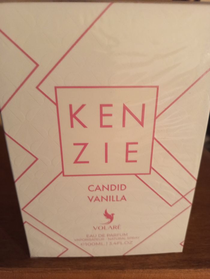Kenzie candid vanilla