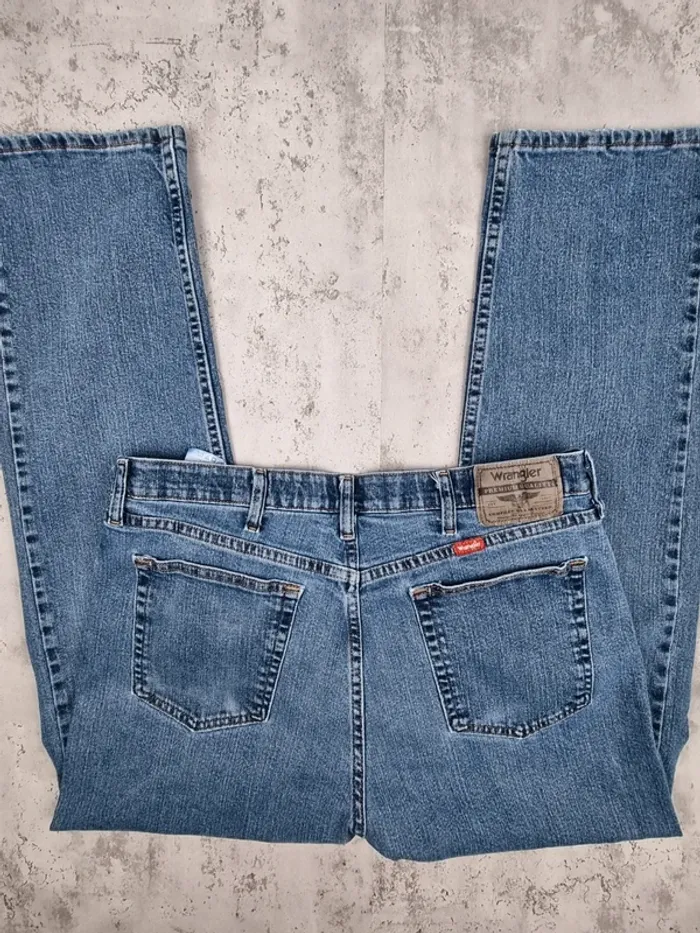 Jean Wrangler bleu – Taille 36x30 US / 46 FR Homme (mesures en photos) - photo numéro 3