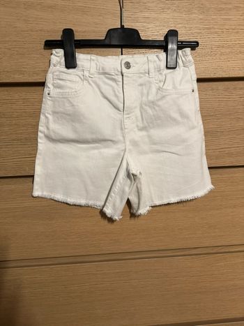 Short enfant blanc
