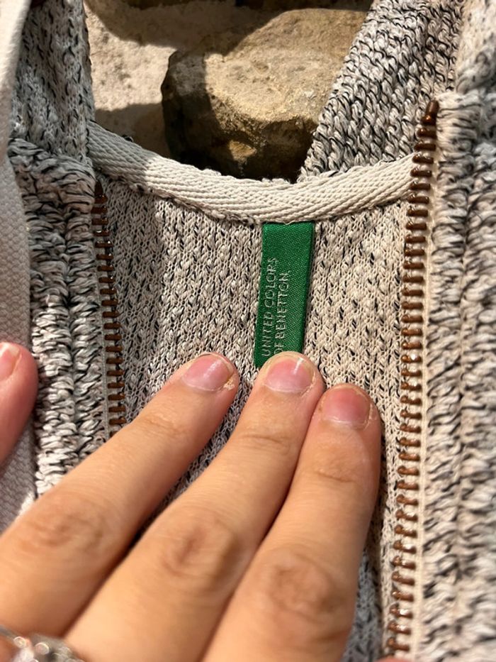 Veste à capuche en maille Benetton Taille L - photo numéro 3