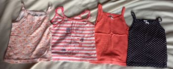 Lot de 4 débardeurs 4 ans