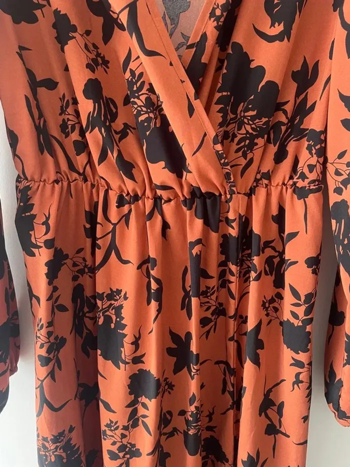Robe longue taille L en très bon état - photo numéro 5