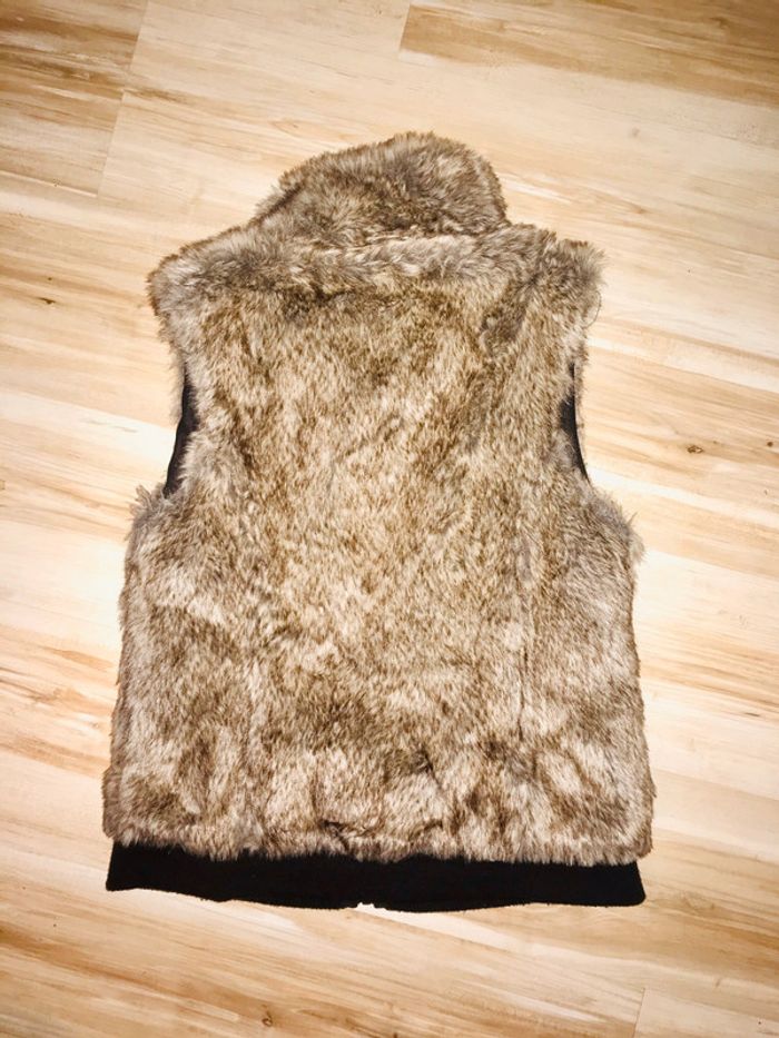 Veste sans manche en fausse fourrure - photo numéro 3