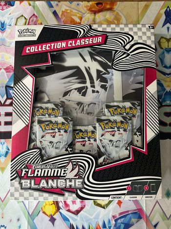 COFFRET CLASSEUR POKÉMON FLAMME BLANCHE EV 10.5 NEUF ET SCELLÉ 