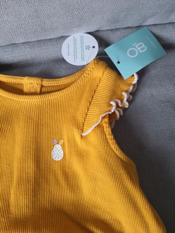 Ensemble Obaïbi t-shirt et short taille 6 mois neuf avec étiquettes - photo numéro 2